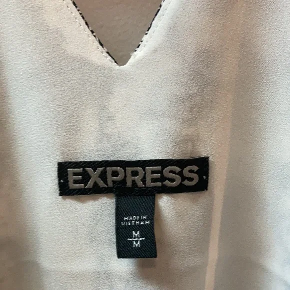 Express Lace Patterned Tank / Cami - Picture 3 of 3